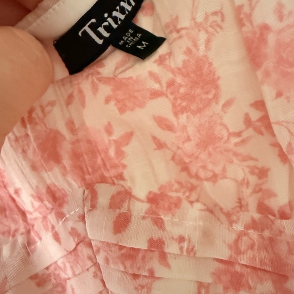Floral Pink Dress with Ruffle Sleeves - Picture 5 of 10